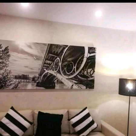 סביליה Alfalfa Suites Centro מראה חיצוני תמונה