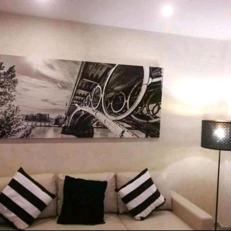 סביליה Alfalfa Suites Centro מראה חיצוני תמונה